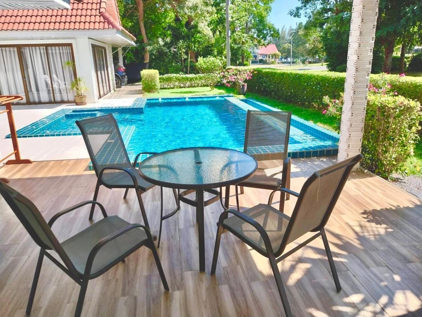 Baan Golden Resort & Residences Sam Roi Yot Exteriör bild